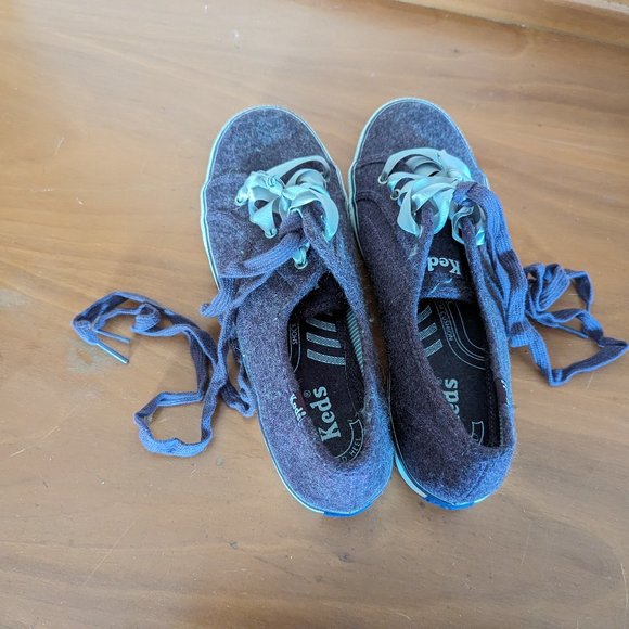 Purple Keds - Womens 8 - wool blend sneakers - Picture 8 of 11